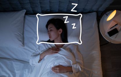 失眠是相當普遍的睡眠障礙，其背後的原因往往是複雜且多樣的，通常可歸納為心理、生理、生活習慣及環境四大類。